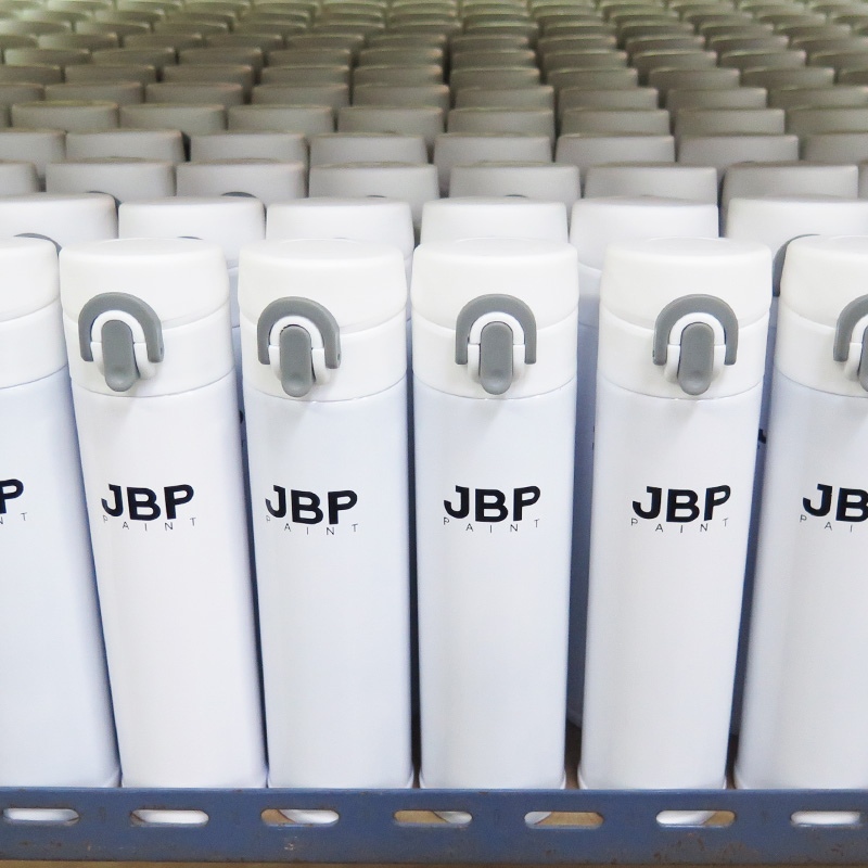 trending-logo-water-bottle-designs-for-2026